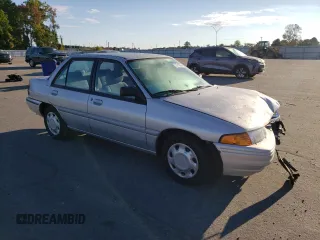 1995 Ford Escort z VIN 3FASP13J0SR159107, wystawiony jako Copart lot #76715394 z przebiegiem 353 430 mil mil oraz Szkody całkowita. Historia ofert i sprzedaży dostępna na DreamBid. Obrazek 4.