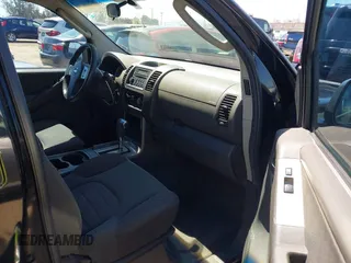 2005 Nissan Pathfinder LE with VIN 5N1AR18UX5C721693, listed as a IAAI auction lot 42626528 with 207,968 mi miles and . Bid and sale history available at DreamBid. Image 5.