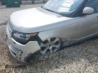 2015 Land Rover Range Rover Supercharged Autobiography with VIN SALGV2TF7FA214068, listed as a IAAI auction lot 42036693 with 79,905 mi miles. Bid and sale history available at carsss.com. Image 6.