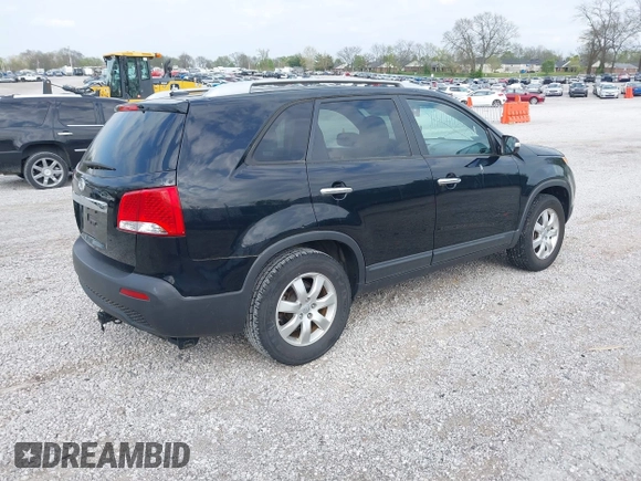 2012 Kia Sorento LX with VIN 5XYKT4A24CG270970, listed as a IAAI auction lot 41990293 with 135,769 mi miles. Bid and sale history available at carsss.com. Image 4.