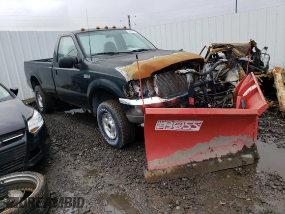 2002 Ford F-350 XL with VIN 1FTSF31F72EB76738, listed as a Copart auction lot 79612754 with Not Provided miles and Clean Title. Bid and sale history available at DreamBid. Image 4.