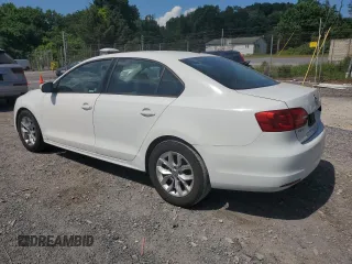 2014 Volkswagen Jetta SE with VIN 3VWD17AJ4EM265925, listed as a Copart auction lot 63925425 with 135,347 mi miles and Clean title. Bid and sale history available at DreamBid. Image 2.