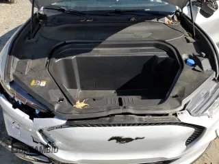 2022 Ford Mustang Mach-E Select z VIN 3FMTK1RM2NMA14114, wystawiony jako Copart lot #75493084 z przebiegiem 25 288 mil mil oraz Szkoda całkowita • Salvage title. Historia ofert i sprzedaży dostępna na DreamBid. Obrazek 12.