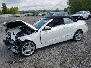2011 Mercedes-Benz E 350 с VIN WDDKK5GFXBF055815, выставлен на аукционе Copart как лот 54975025 с пробегом Не указан миль и Списание • Salvage title. История ставок и продаж доступна на DreamBid. Изображение 1.
