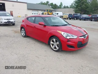 2013 Hyundai Veloster w/Gray Int с VIN KMHTC6AD0DU145090, выставлен на аукционе IAAI как лот 42618390 с пробегом 126 641 миль миль и . История ставок и продаж доступна на DreamBid. Изображение 1.