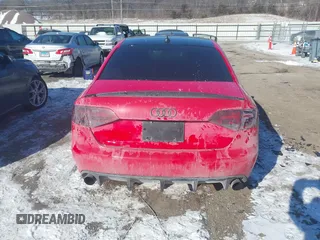2010 Audi A4 2.0T Premium with VIN WAUBFAFL3AN011400, listed as a IAAI auction lot 41635505 with 133,293 mi miles. Bid and sale history available at carsss.com. Image 16.