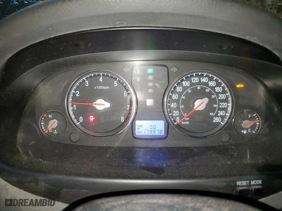 2009 Hyundai Azera Limited with VIN KMHFC46F99A373416, listed as a Copart auction lot 72311094 with 179,978 mi miles and Clean Title. Bid and sale history available at carsss.com. Image 9.