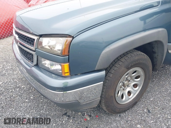 2006 Chevrolet Silverado 1500 LT3 with VIN 1GCEK19Z06Z198252, listed as a IAAI auction lot 42016369 with 317,834 mi miles and . Bid and sale history available at DreamBid. Image 6.