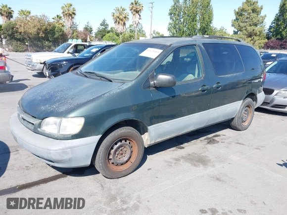 2000 Toyota Sienna LE with VIN 4T3ZF13CXYU312352, listed as a IAAI auction lot 42629403 with 166,361 mi miles and . Bid and sale history available at DreamBid. Image 2.