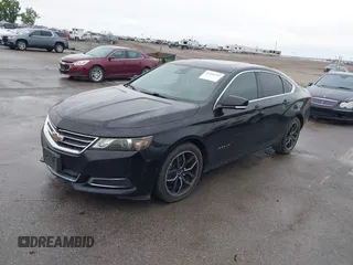 2015 Chevrolet Impala LT z VIN 1G1125S32FU110853, wystawiony jako IAAI lot #42336995 z przebiegiem 232 619 mil mil oraz . Historia ofert i sprzedaży dostępna na DreamBid. Obrazek 2.