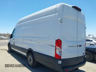 2020 Ford Transit Cargo z VIN 1FTBW3X89LKB72069, wystawiony jako IAAI lot #42623407 z przebiegiem 454 279 mil mil oraz . Historia ofert i sprzedaży dostępna na DreamBid. Obrazek 3.