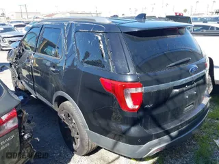 2016 Ford Explorer XLT with VIN 1FM5K8DH1GGA96233, listed as a IAAI auction lot 41191416 with 1 mi miles. Bid and sale history available at carsss.com. Image 3.