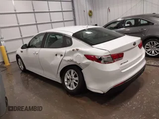 2016 Kia Optima LX with VIN 5XXGT4L38GG048180, listed as a IAAI auction lot 41923650 with 58,018 mi miles. Bid and sale history available at carsss.com. Image 3.