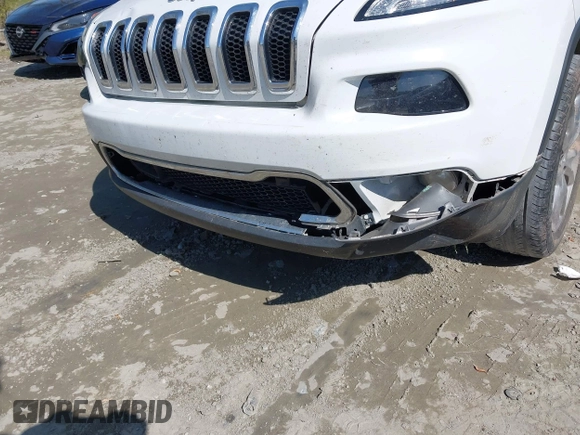 2018 Jeep Cherokee Limited с VIN 1C4PJLDB8JD563185, выставлен на аукционе IAAI как лот 41997900 с пробегом 72 902 миль миль и . История ставок и продаж доступна на DreamBid. Изображение 6.