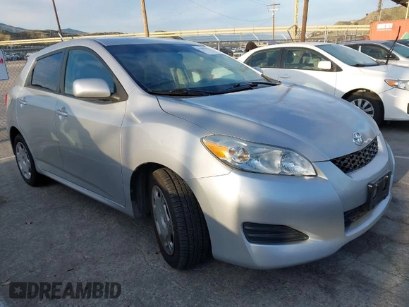 2011 Toyota Matrix z VIN 2T1KU4EE9BC562237, wystawiony jako IAAI lot #41882972 z przebiegiem 103 814 mil mil oraz . Historia ofert i sprzedaży dostępna na DreamBid. Obrazek 1.