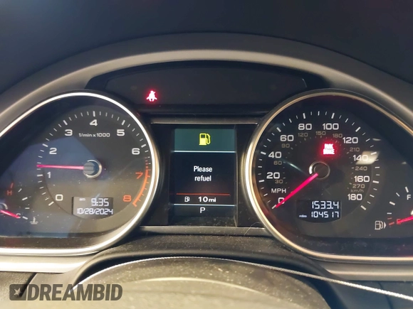 2013 Audi Q7 3.0T Premium Plus with VIN WA1LGAFE8DD003853, listed as a IAAI auction lot 40675011 with 104,517 mi miles. Bid and sale history available at carsss.com. Image 7.