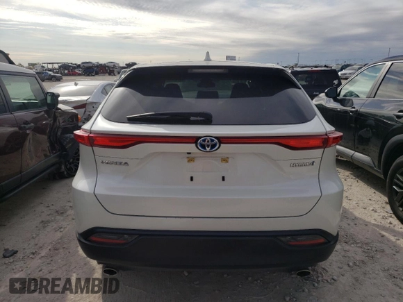 2021 Toyota Venza LE with VIN JTEAAAAH5MJ022499, listed as a Copart auction lot 68757552 with 35,027 mi miles. Bid and sale history available at carsss.com. Image 6.