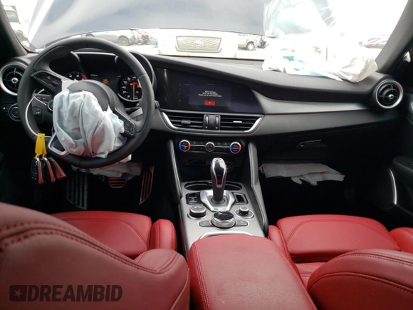 2022 Alfa Romeo Giulia Ti with VIN ZARFAMBN8N7666048, listed as a Copart auction lot 44265963 with 3,134 mi miles. Bid and sale history available at carsss.com. Image 8.