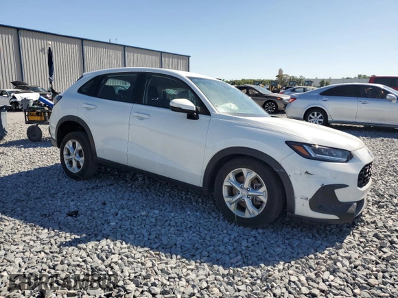 2024 Honda HR-V LX with VIN 3CZRZ1H33RM727414, listed as a Copart auction lot 49262125 with Not Provided miles and Clean Title. Bid and sale history available at DreamBid. Image 4.