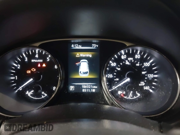 2015 Nissan Rogue SL with VIN 5N1AT2MV5FC874814, listed as a IAAI auction lot 41929845 with 186,321 mi miles. Bid and sale history available at carsss.com. Image 7.