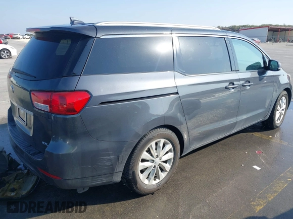 2016 Kia Sedona SX with VIN KNDMC5C11G6108175, listed as a IAAI auction lot 41860358 with 107,329 mi miles. Bid and sale history available at carsss.com. Image 4.