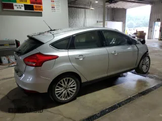 2017 Ford Focus Titanium с VIN 1FADP3N20HL274033, выставлен на аукционе Copart как лот 57295925 с пробегом Не указан миль и Списание • Salvage title. История ставок и продаж доступна на DreamBid. Изображение 3.