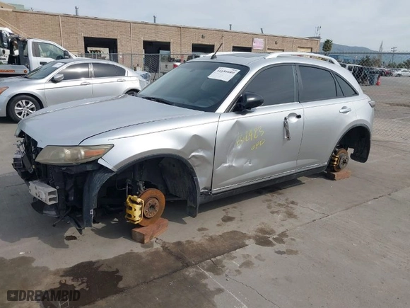 2008 Infiniti FX35 with VIN JNRAS08U28X101100, listed as a IAAI auction lot 41686689 with 1 mi miles. Bid and sale history available at carsss.com. Image 2.