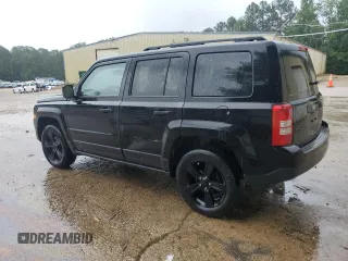 2015 Jeep Patriot Altitude with VIN 1C4NJRBB0FD357086, listed as a Copart auction lot 60050515 with 144,434 mi miles and Clean title. Bid and sale history available at DreamBid. Image 2.