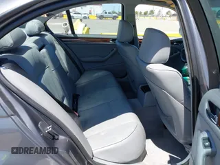 2000 BMW 3 Series 323i with VIN WBAAM3346YCA89155, listed as a IAAI auction lot 42534172 with 194,656 mi miles and . Bid and sale history available at DreamBid. Image 8.