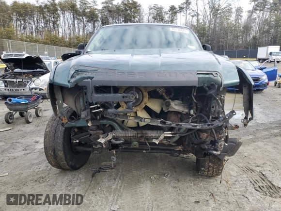 2010 Ford F-250 with VIN 1FTSF2BR3AEA51009, listed as a Copart auction lot 43138825 with 175,085 mi miles and Salvage title. Bid and sale history available at DreamBid. Image 5.