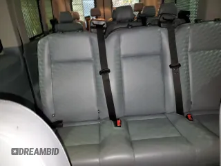 2017 Ford Transit XL z VIN 1FBAX2CM3HKA15011, wystawiony jako Copart lot #51635515 z przebiegiem 96 622 mil mil oraz Czysty tytuł • Clean title. Historia ofert i sprzedaży dostępna na DreamBid. Obrazek 10.
