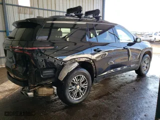 2024 Chevrolet Traverse FWD LT with VIN 1GNERGKS5RJ173045, listed as a Copart auction lot 46101345 with 24,403 mi miles and Clean Title. Bid and sale history available at carsss.com. Image 3.
