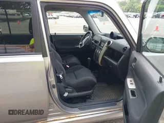 2006 Scion xB with VIN JTLKT324964033490, listed as a IAAI auction lot 42481665 with 196,625 mi miles and . Bid and sale history available at DreamBid. Image 5.