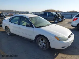 2006 Ford Taurus SE with VIN 1FAFP53U36A191164, listed as a IAAI auction lot 41768627 with 190,277 mi miles. Bid and sale history available at carsss.com. Image 1.