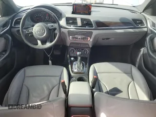2016 Audi Q3 Premium Plus z VIN WA1BFCFS3GR014721, wystawiony jako Copart lot #57856825 z przebiegiem 76 679 mil mil oraz Szkoda całkowita • Salvage title. Historia ofert i sprzedaży dostępna na DreamBid. Obrazek 8.