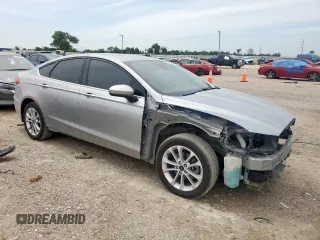 2020 Ford Fusion SE with VIN 3FA6P0HD7LR111586, listed as a Copart auction lot 56688945 with 105,591 mi miles and Salvage title. Bid and sale history available at DreamBid. Image 4.