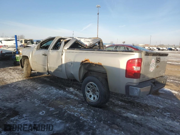 2007 Chevrolet Silverado 1500 LT w/1LT with VIN 2GCEC19C371731018, listed as a Copart auction lot 44953335 with 0 mi miles and Salvage Title. Bid and sale history available at carsss.com. Image 2.