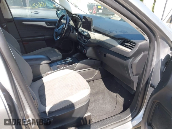 2022 Ford Escape SE with VIN 1FMCU0G64NUA25622, listed as a IAAI auction lot 42259825 with 100,651 mi miles and . Bid and sale history available at DreamBid. Image 5.