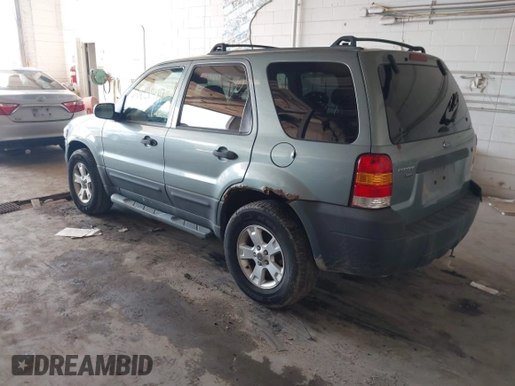 2006 Ford Escape XLT с VIN 1FMCU93166KB17679, выставлен на аукционе IAAI как лот 42429717 с пробегом 201 430 миль миль и . История ставок и продаж доступна на DreamBid. Изображение 3.