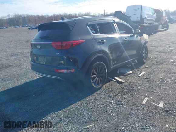 2019 Kia Sportage EX with VIN KNDPNCAC6K7568015, listed as a IAAI auction lot 41230191 with 1 mi miles. Bid and sale history available at carsss.com. Image 4.