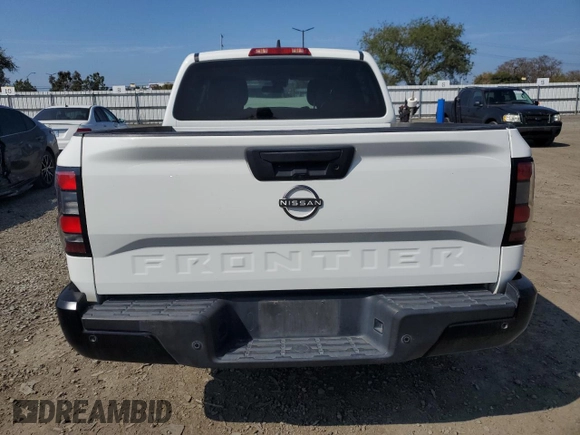 2022 Nissan Frontier SV z VIN 1N6ED1EJ6NN642344, wystawiony jako Copart lot #50182595 z przebiegiem 81 228 mil mil oraz Szkoda całkowita • Salvage title. Historia ofert i sprzedaży dostępna na DreamBid. Obrazek 6.