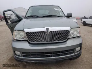 2005 Lincoln Navigator Luxury with VIN 5LMFU28535LJ11117, listed as a Copart auction lot 82929704 with 125,176 mi miles and Salvage Title. Bid and sale history available at carsss.com. Image 5.