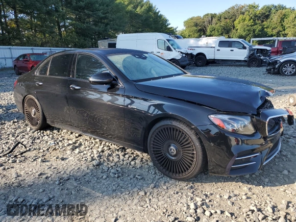 2017 Mercedes-Benz E-Class AMG E 43 with VIN WDDZF6EB1HA231570, listed as a Copart auction lot 70098374 with 64,142 mi miles and Salvage Title. Bid and sale history available at carsss.com. Image 4.