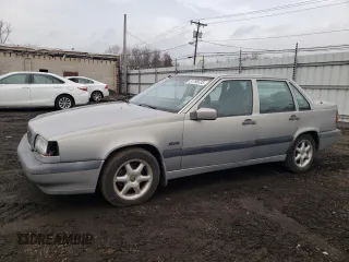 1995 Volvo 850 с VIN YV1LS551XS1185316, выставлен на аукционе Copart как лот 51708735 с пробегом 52 024 миль миль и Чистый • Clean title. История ставок и продаж доступна на DreamBid. Изображение 1.
