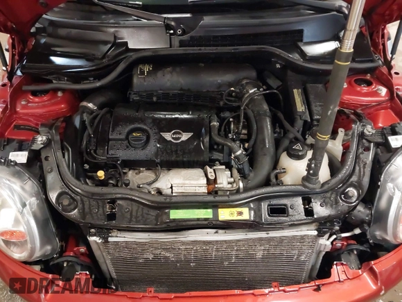 2011 MINI Hardtop S with VIN WMWSV3C52BTY13177, listed as a IAAI auction lot 41859894 with 92,168 mi miles and . Bid and sale history available at DreamBid. Image 10.