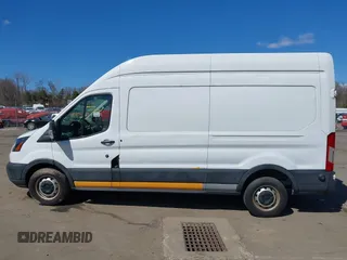 2019 Ford Transit с VIN 1FTYR2XMXKKA45743, выставлен на аукционе IAAI как лот 41900765 с пробегом 83 853 миль миль и . История ставок и продаж доступна на DreamBid. Изображение 14.