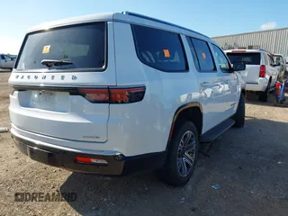 2024 Jeep Wagoneer Series II with VIN 1C4SJUBP1RS120186, listed as a IAAI auction lot 42604150 with Not provided miles and . Bid and sale history available at DreamBid. Image 4.