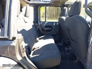 2018 Jeep Wrangler Unlimited Sport S with VIN 1C4HJXDG5JW147316, listed as a IAAI auction lot 41776654 with 92,227 mi miles. Bid and sale history available at carsss.com. Image 8.