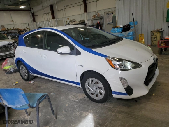 2016 Toyota Prius c One with VIN JTDKDTB39G1121832, listed as a Copart auction lot 51087335 with 148,929 mi miles and Clean Title. Bid and sale history available at carsss.com. Image 4.
