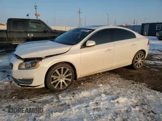 2017 Volvo S60 Inscription Platinum with VIN LYV402TMXHB126070, listed as a Copart auction lot 45665055 with 76,271 mi miles and Salvage Title. Bid and sale history available at carsss.com. Image 1.